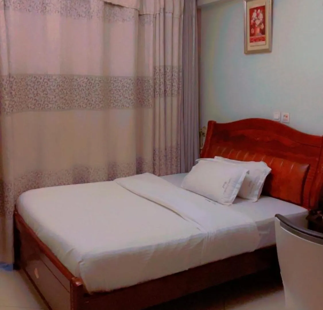 Super Paradise Hotel Kampala 0*,